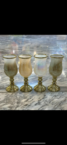 گلدان شیشه ای کنارسالنی پایه فلزی